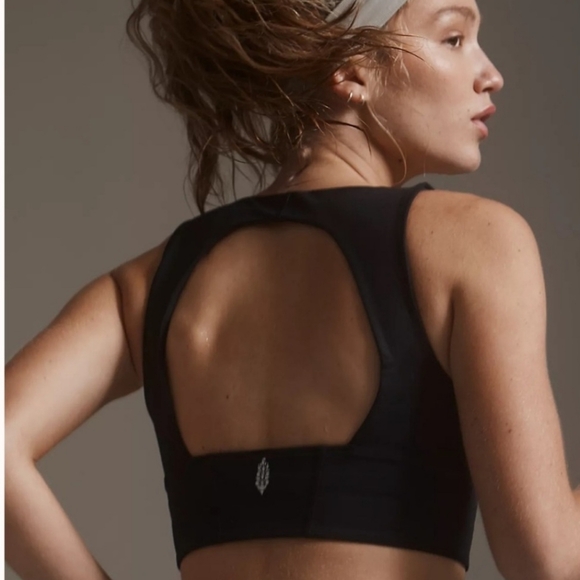 Free People Movement NWT sz.S Black Open back Removable Padding Bra Workout Top - Picture 4 of 13